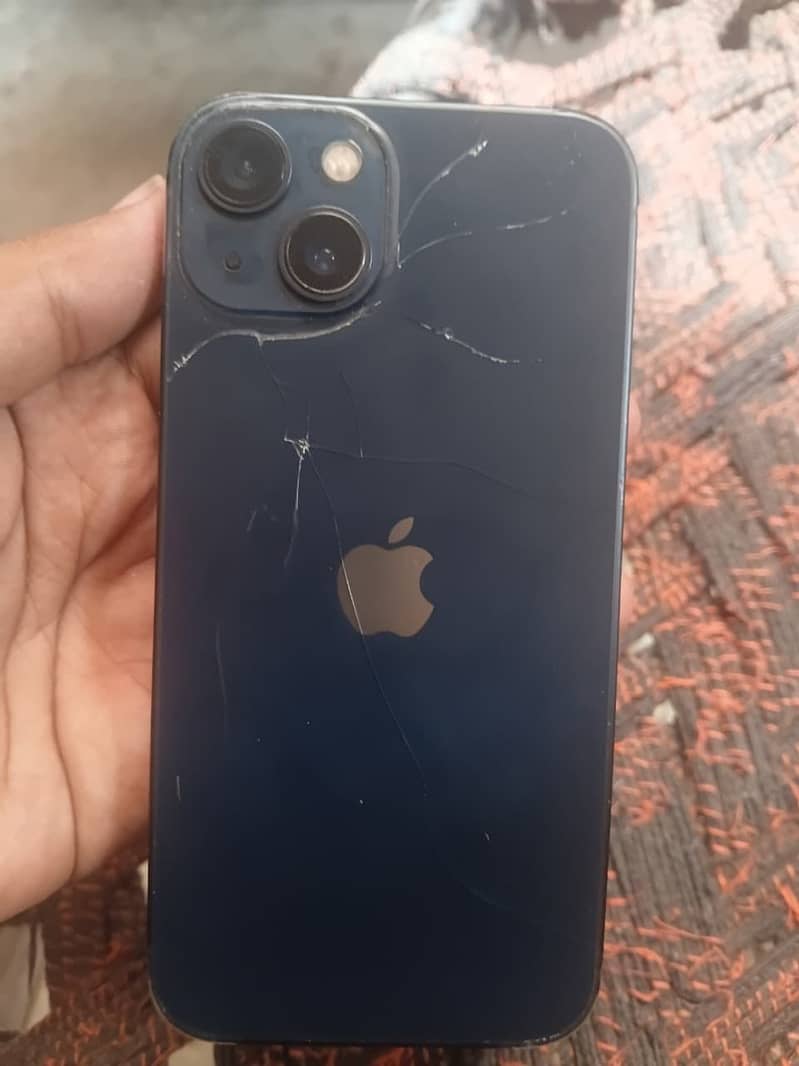 Apple iPhone 13 0