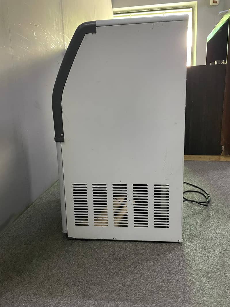 ice-making machine, 6