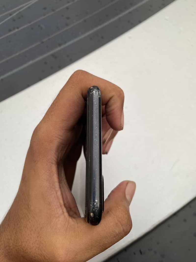 Apple iPhone 7 Plus 2