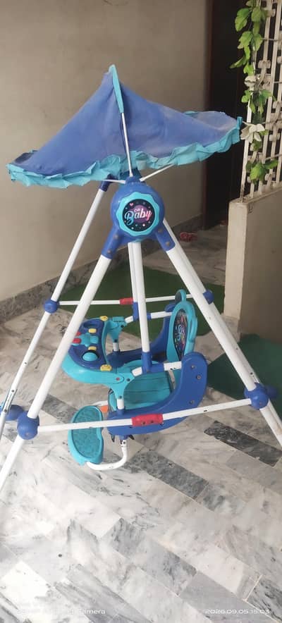 Baby swing