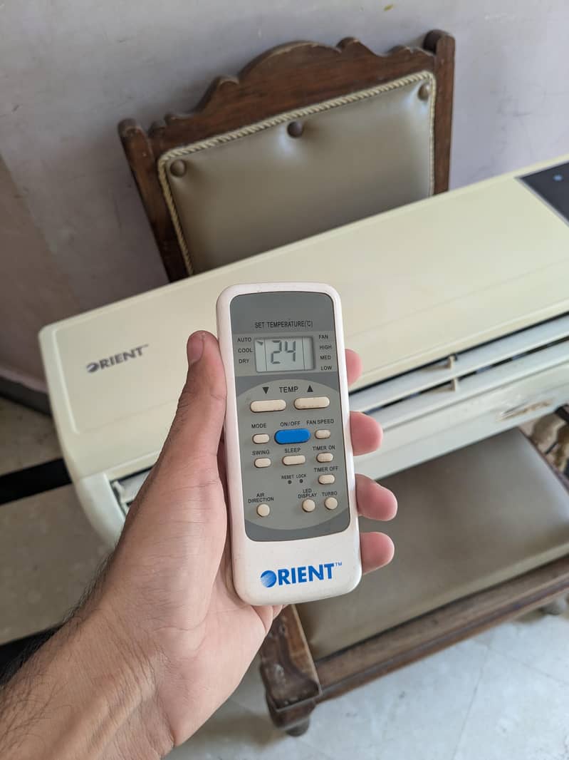 orient 1 ton split ac good condition 1