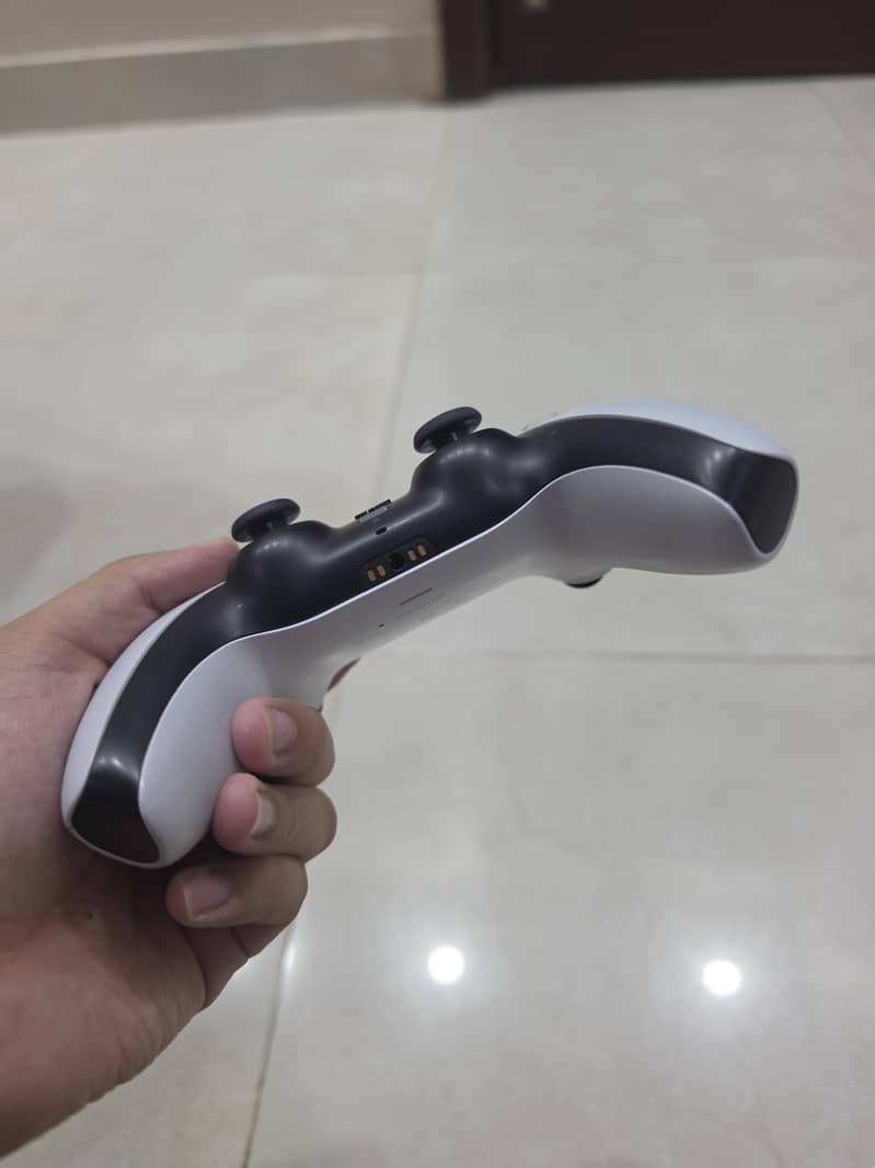 PS5 controller used 2