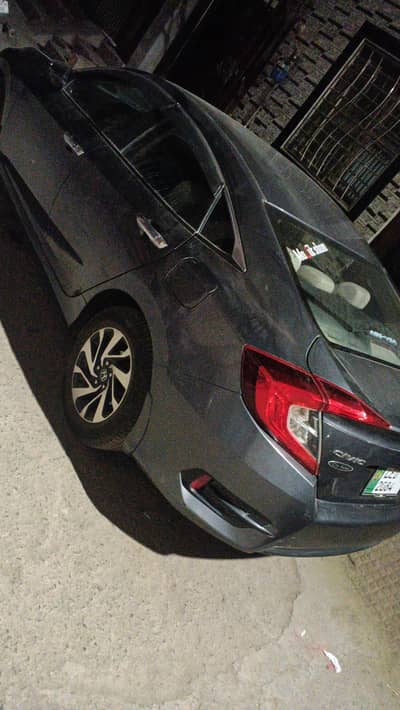 Honda Civic Oriel 2018