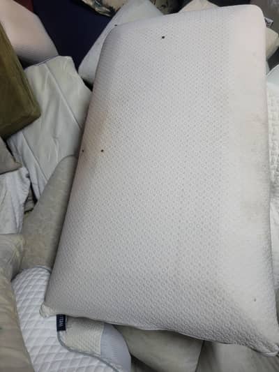 Foam Pillows