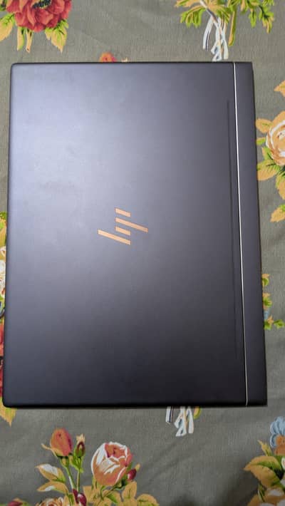 HP Spectre core i5 8th generation Laptop