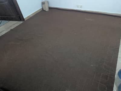selling 2 carpet