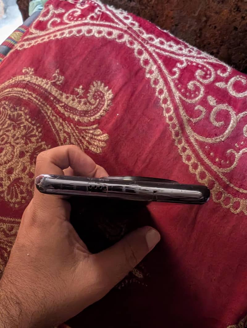 Tecno Spark 20 Pro Plus 3