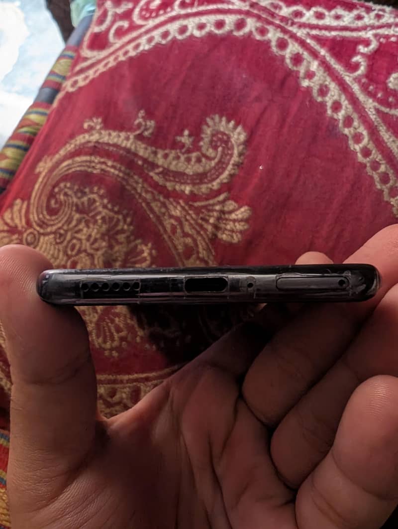 Tecno Spark 20 Pro Plus 4