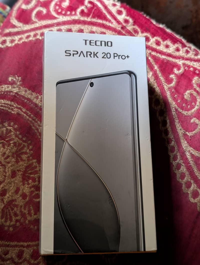 Tecno Spark 20 Pro Plus 6
