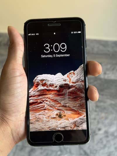 Apple iPhone 7 Plus | 128GB | PTA Approved | Black | 100% Battery