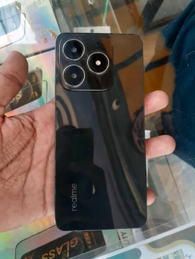Realme C61