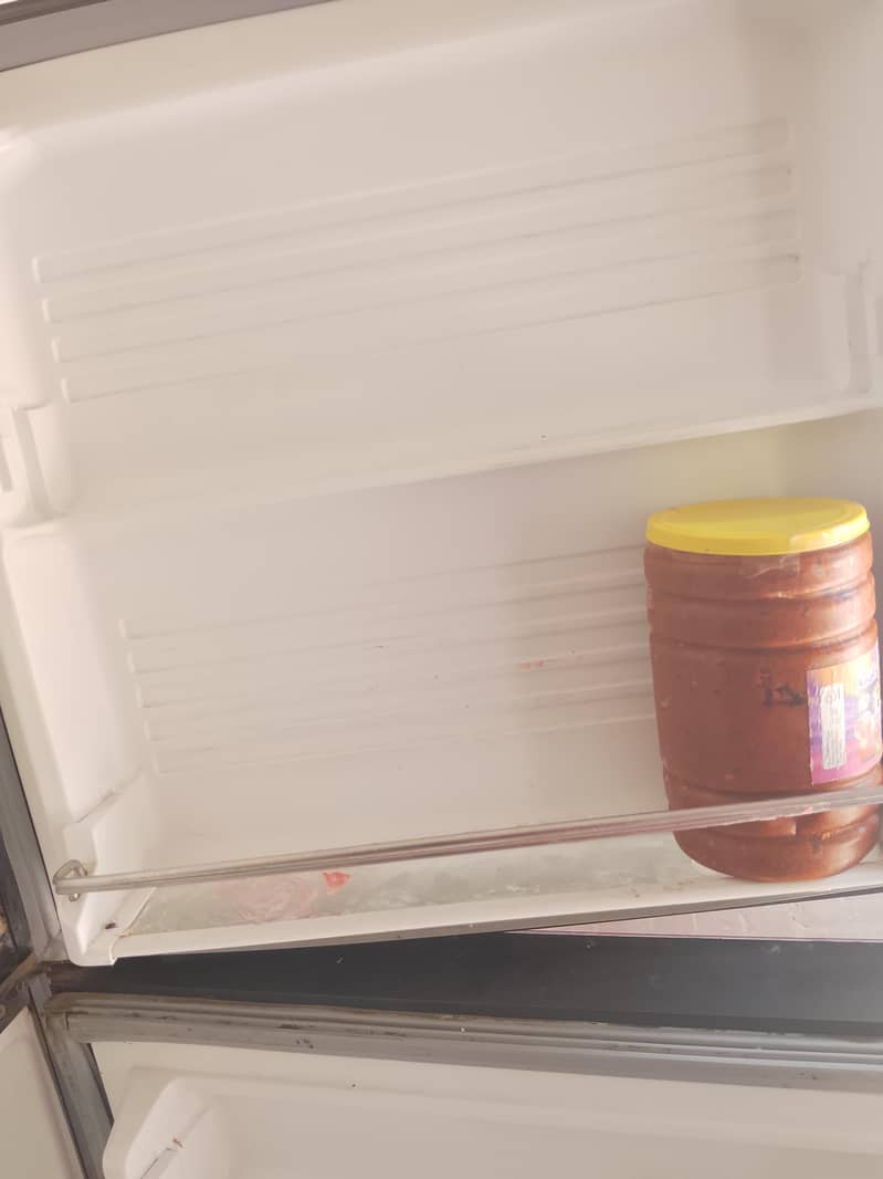 Dawlance fridge 2