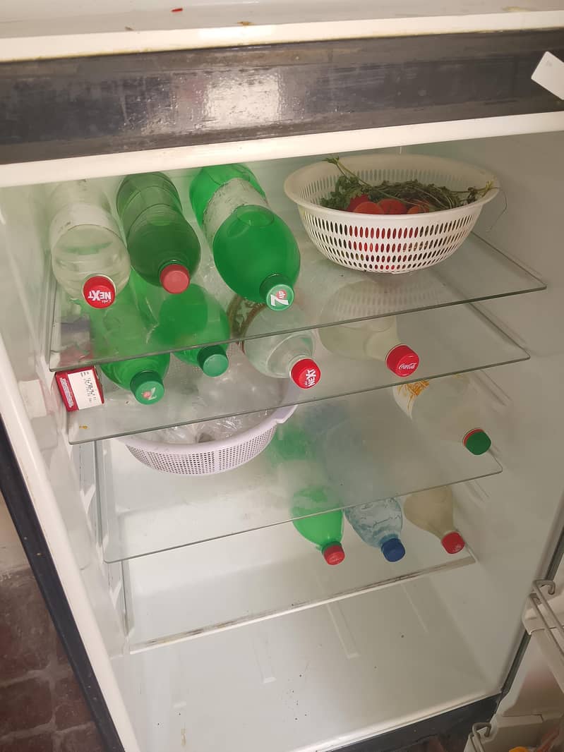 Dawlance fridge 4