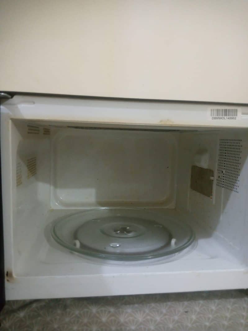 Dawlance microwave oven 2