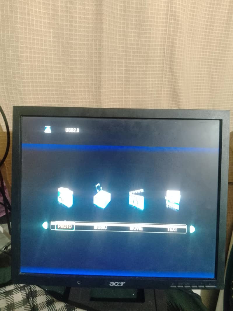 LCD 17 inch 0