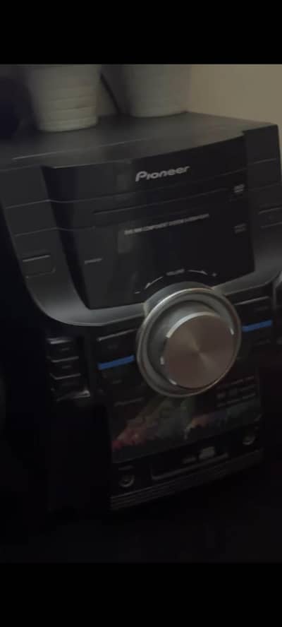 pioneer amplifier full setup all okay for sale need money