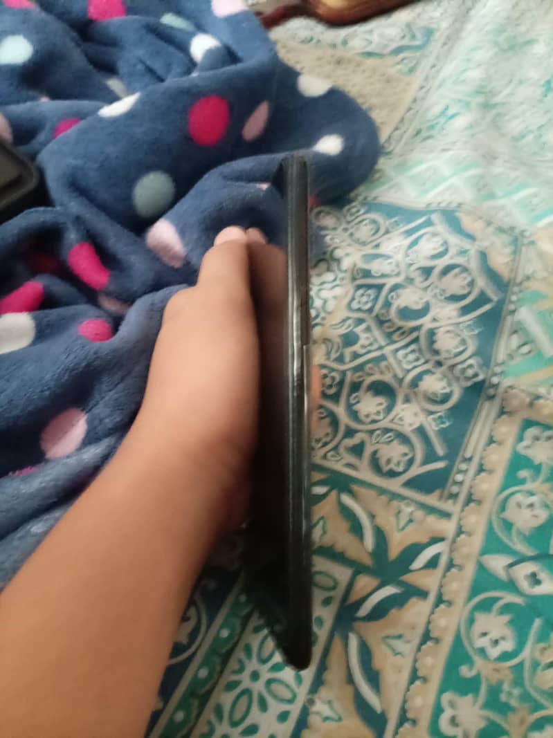 Samsung Mobile A10S 3