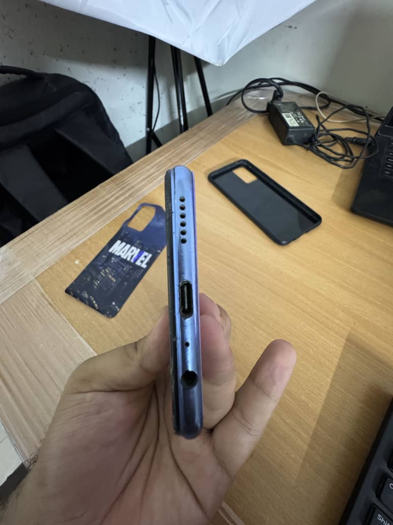 Vivo V21e 2