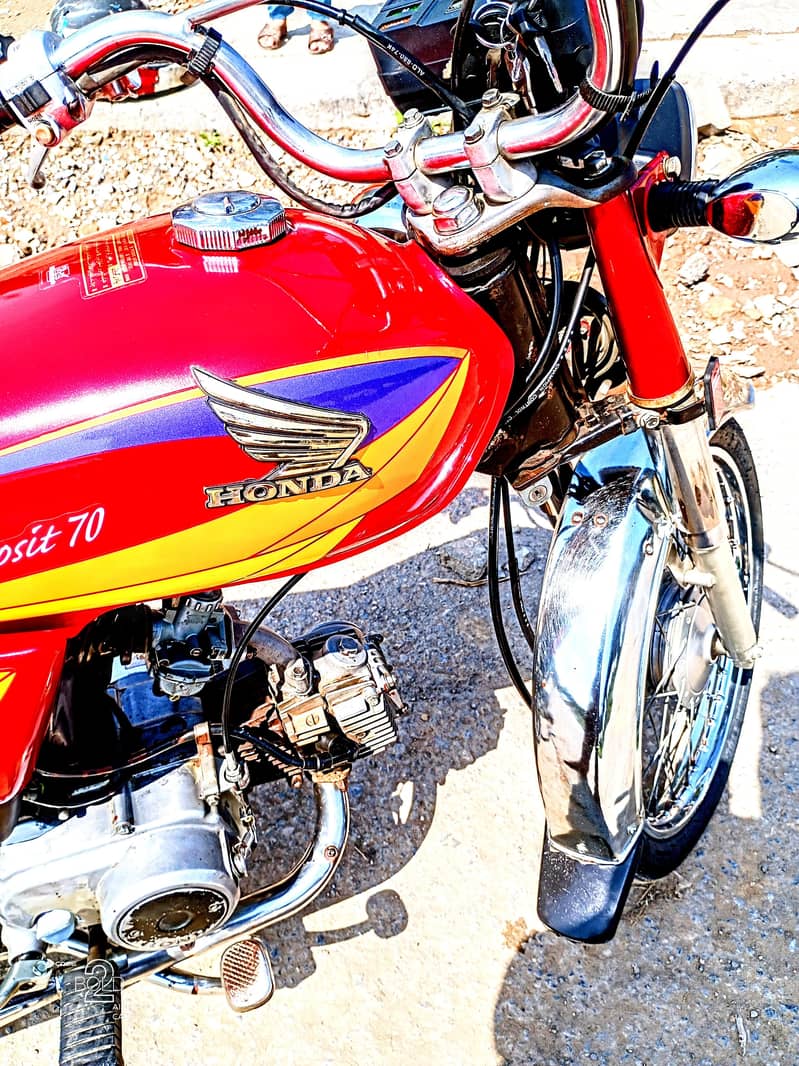 Honda CD 70 2005 Model 5