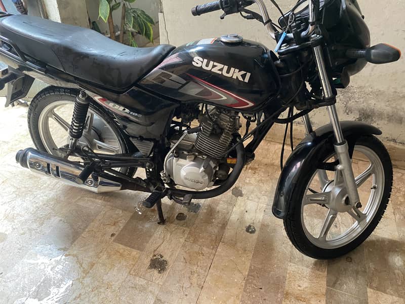 Suzuki GD110 3