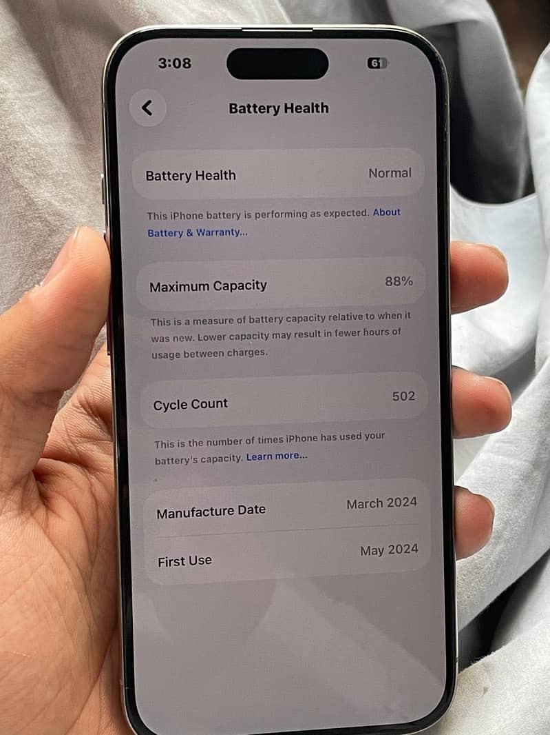 Apple iPhone 15 Pro jv 0