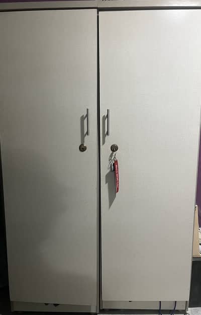 Double door wardrobe URGENT SALE