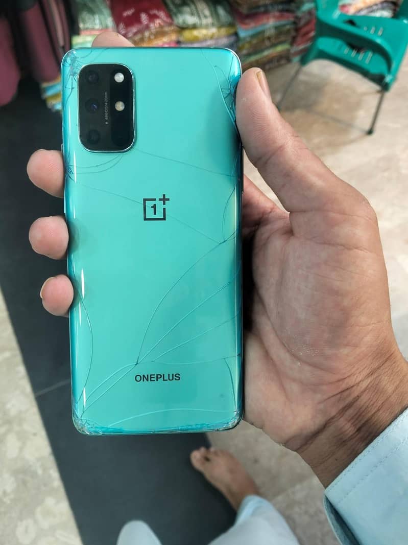One Plus 8T 1