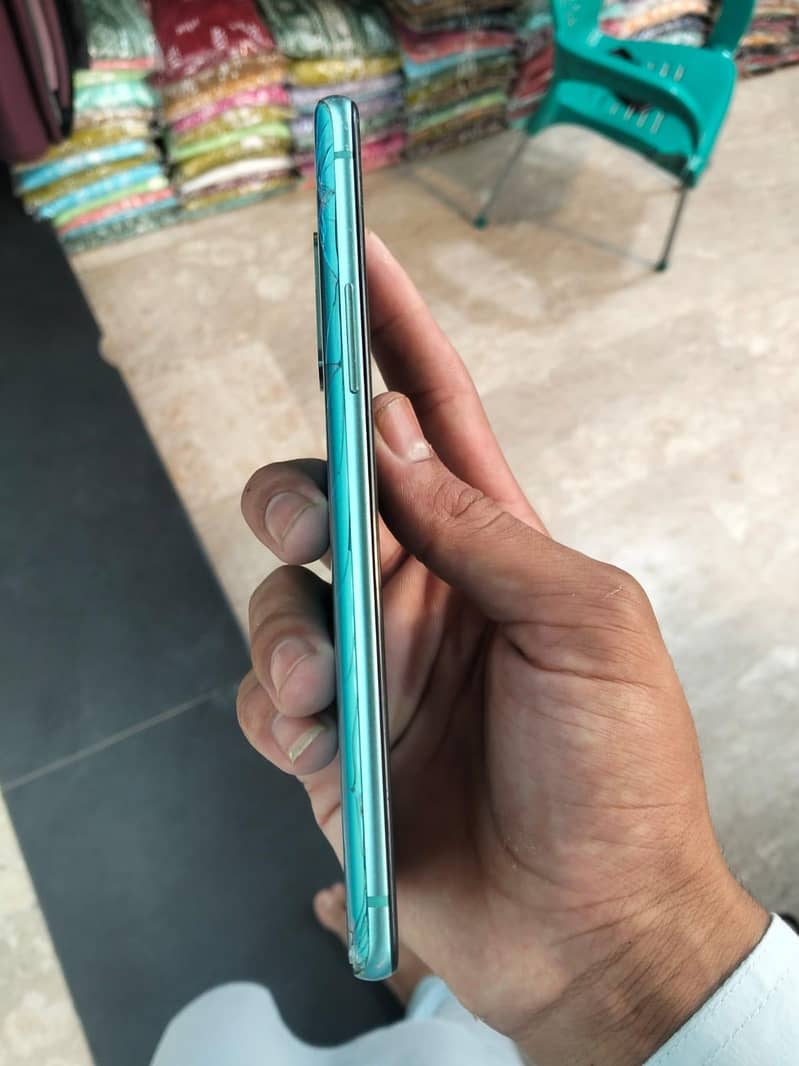 One Plus 8T 11