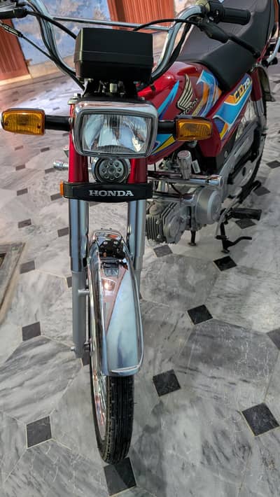 Honda 70cc in Excellent condition