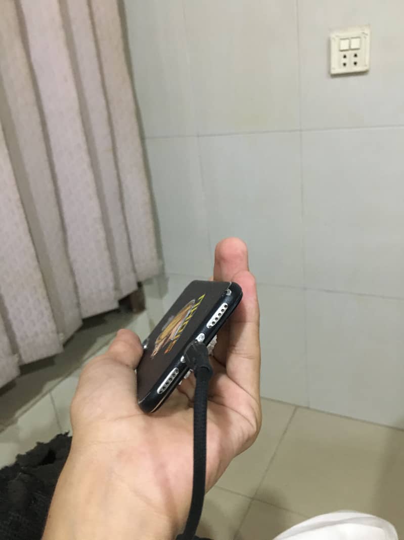 iPhone X 1