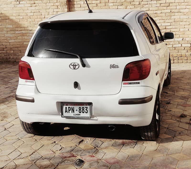 Toyota Vitz 2004 2
