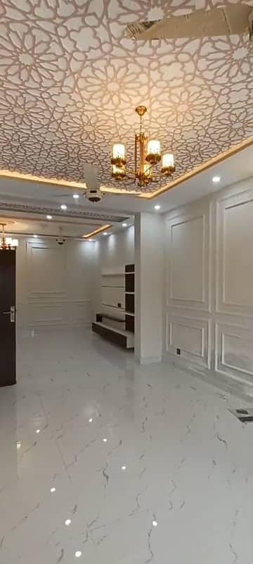 Luxury 7 Marla Portion House Available For Rent In G15/16 Islamabad.   Required Only Small Family (Husband Wife)