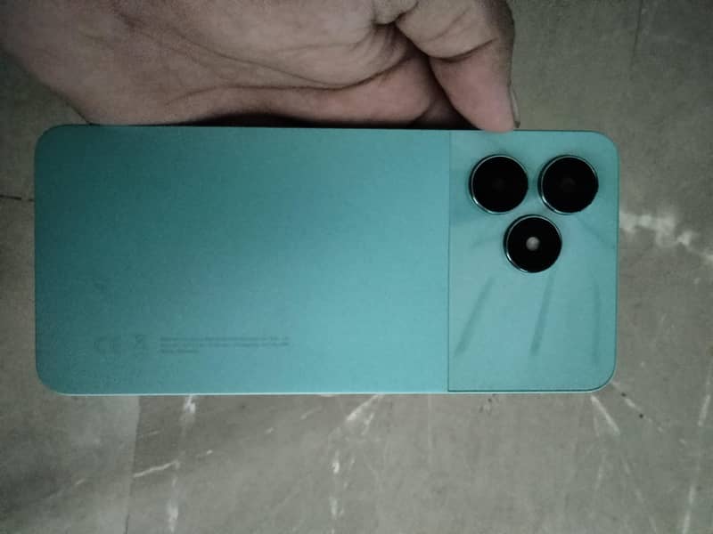 Realme C51 1