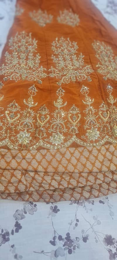 Ready to wear lehnga zinc colour, one time use, 10/10 condition. Small