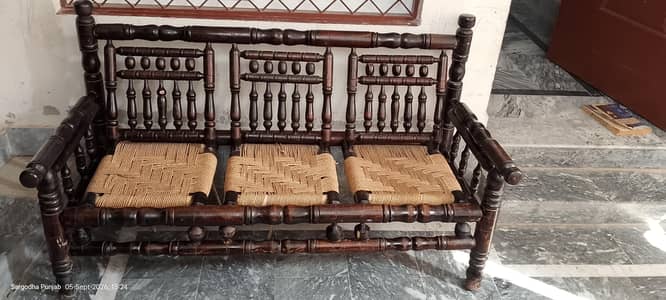 sofa set available for sale in excellent condition