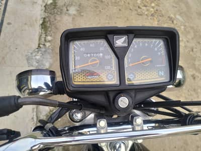 Honda 125 cg sleftart is a good condition