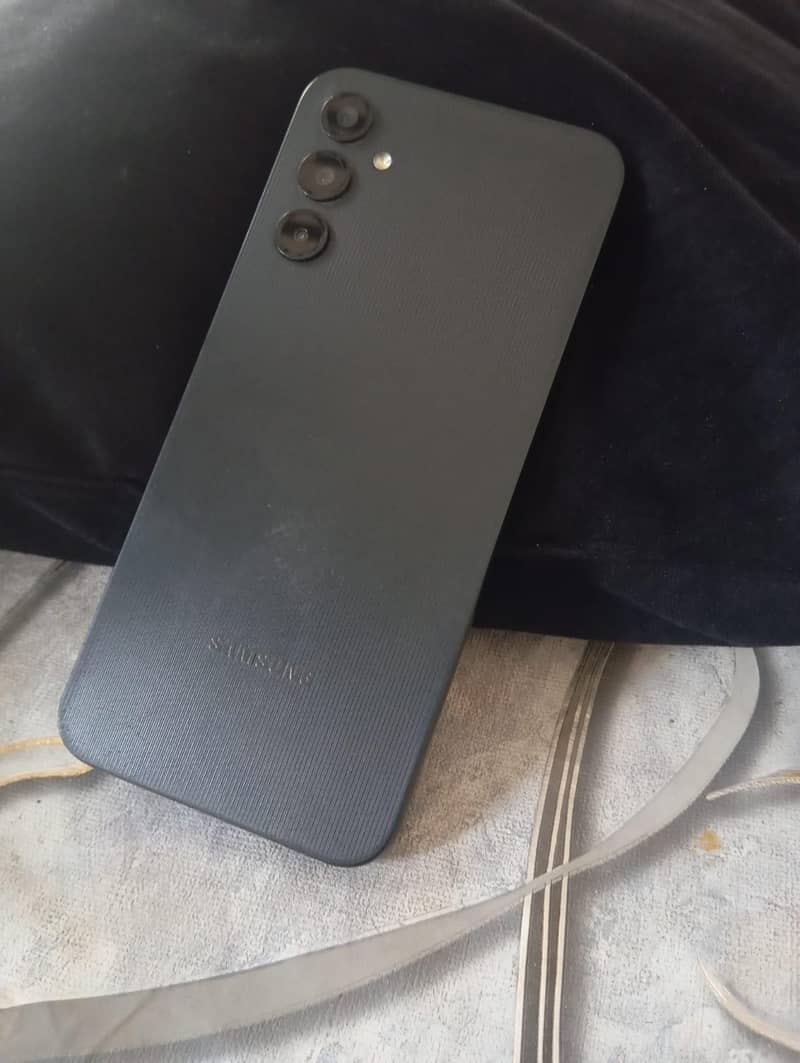 Samsung Mobile A14 1