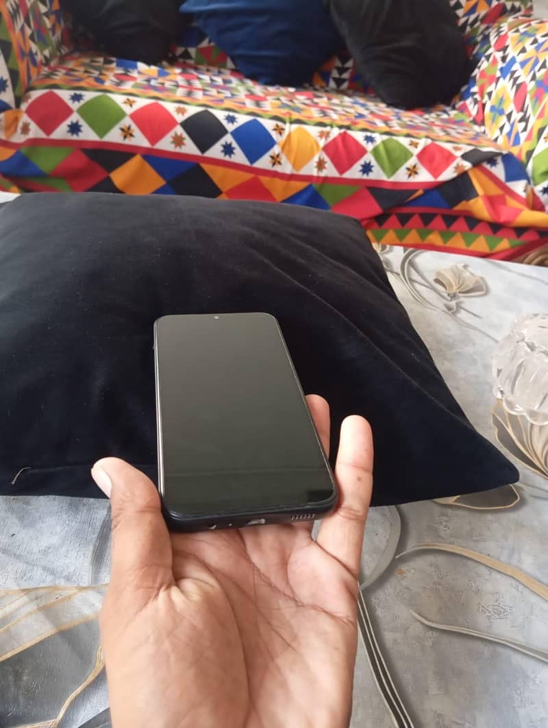 Samsung Mobile A14 3