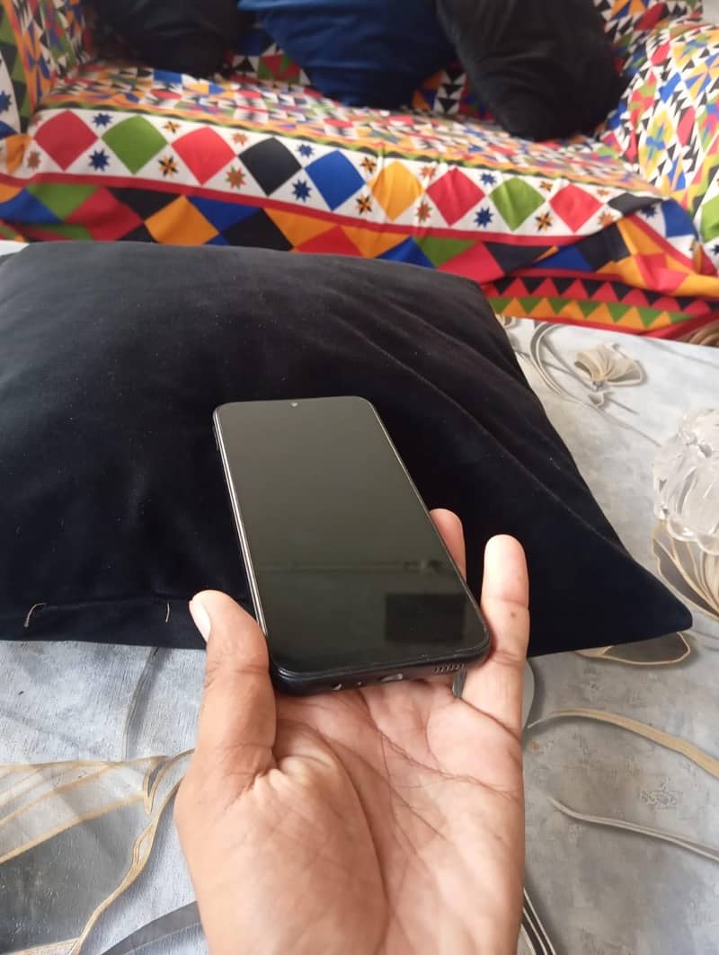 Samsung Mobile A14 5