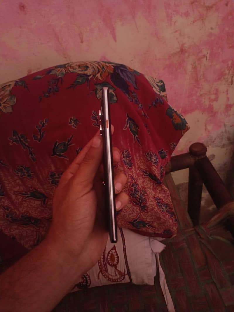Tecno CAMON 40 Pro 2