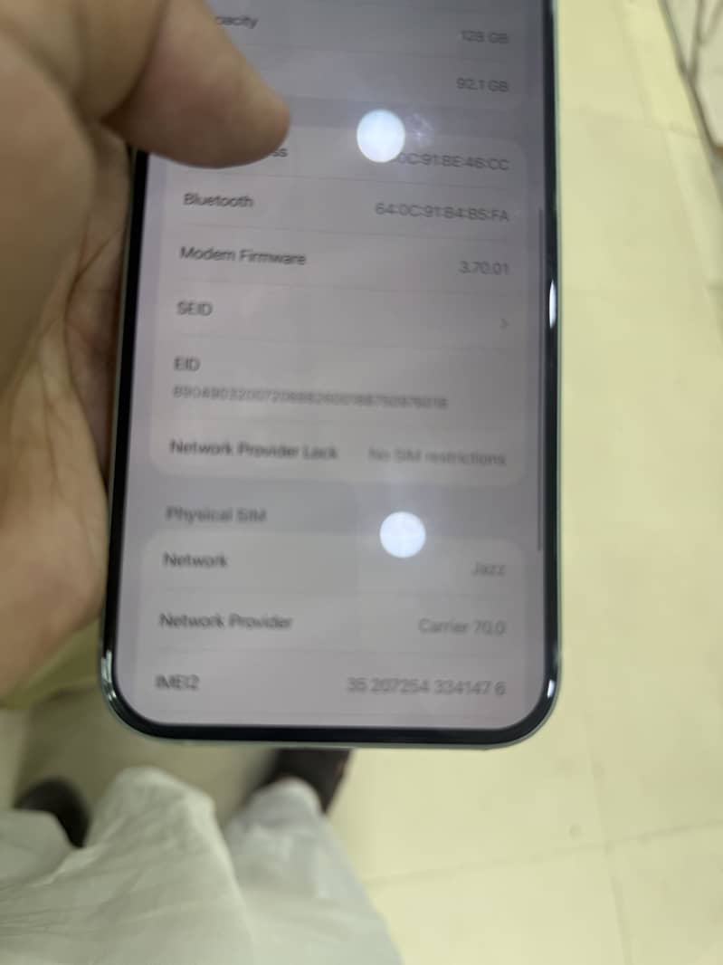 Apple iPhone 15 plus 4