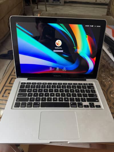 MAC BOOK PRO