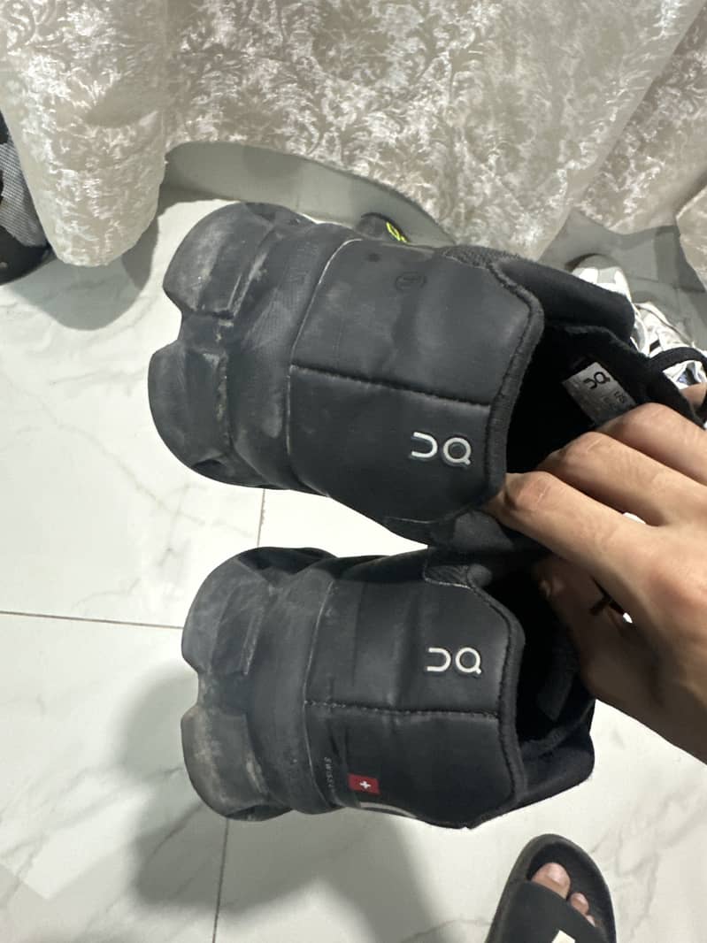 oncloud qc joggers 1