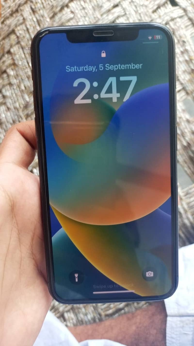 Apple iPhone X 0