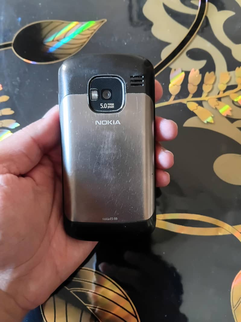 Nokia E5 3