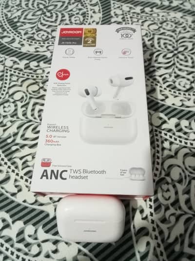 JOYROOM earbuds