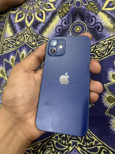 Apple iPhone 12