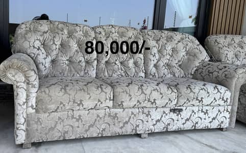 Excellent and very comfortable Sofa Set (3+1+1)