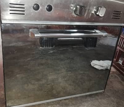 Used Gas Oven for Sale – Good Condition | Rs. 10,000