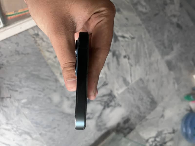 Apple iPhone 12 Pro Max 5